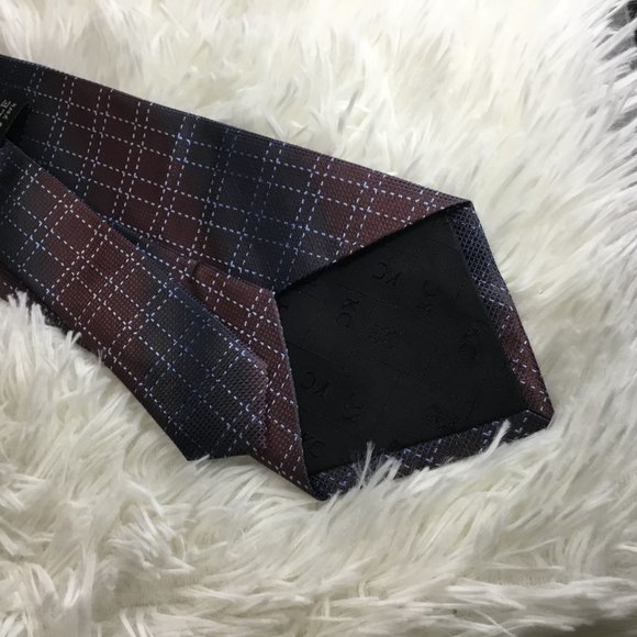 Kenneth Cole New York 100% Imported Silk Neck Tie - Picture 2 of 4